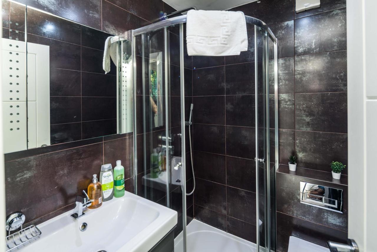 Cumberland 4 Double Bedroom In Pimlico Londra Esterno foto